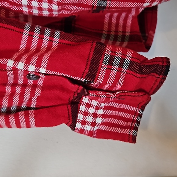 Chaps Flannel Zip Up Shirt - Picture 5 of 7